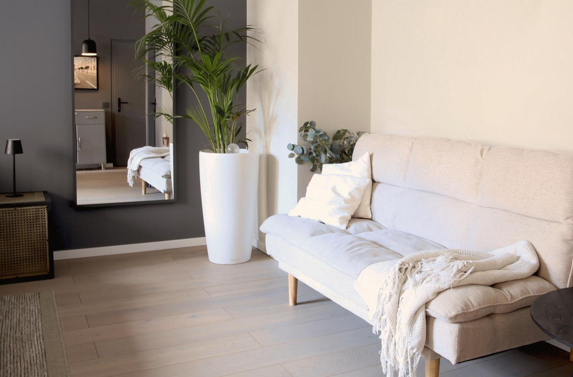 4ty3 - Stadtpark Is Calling Apartment