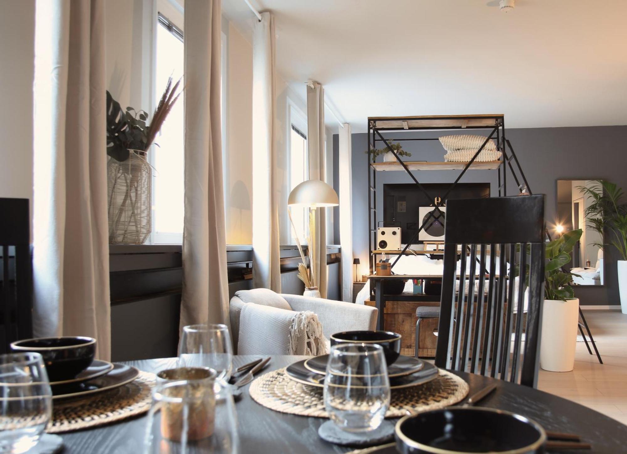 Apartment 4ty3 - Stadtpark Is Calling